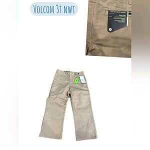 Volcom 3t new chinos khaki pants